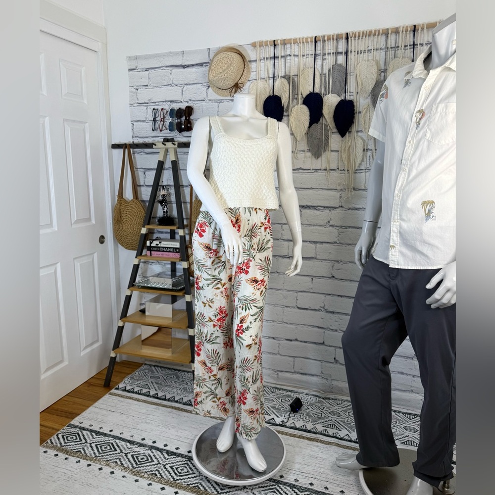 BBJ Los Angeles Floral Design Wide Leg Pants